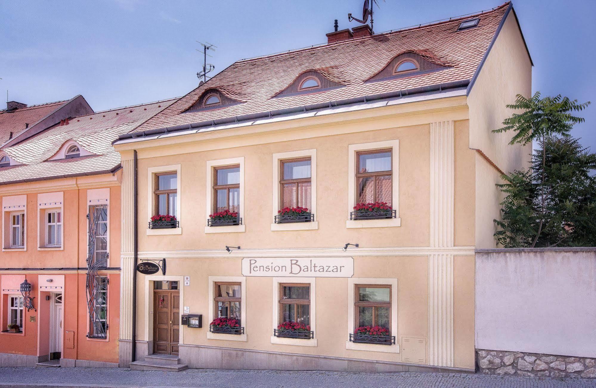 Penzion Baltazar Mikulov Eksteriør bilde